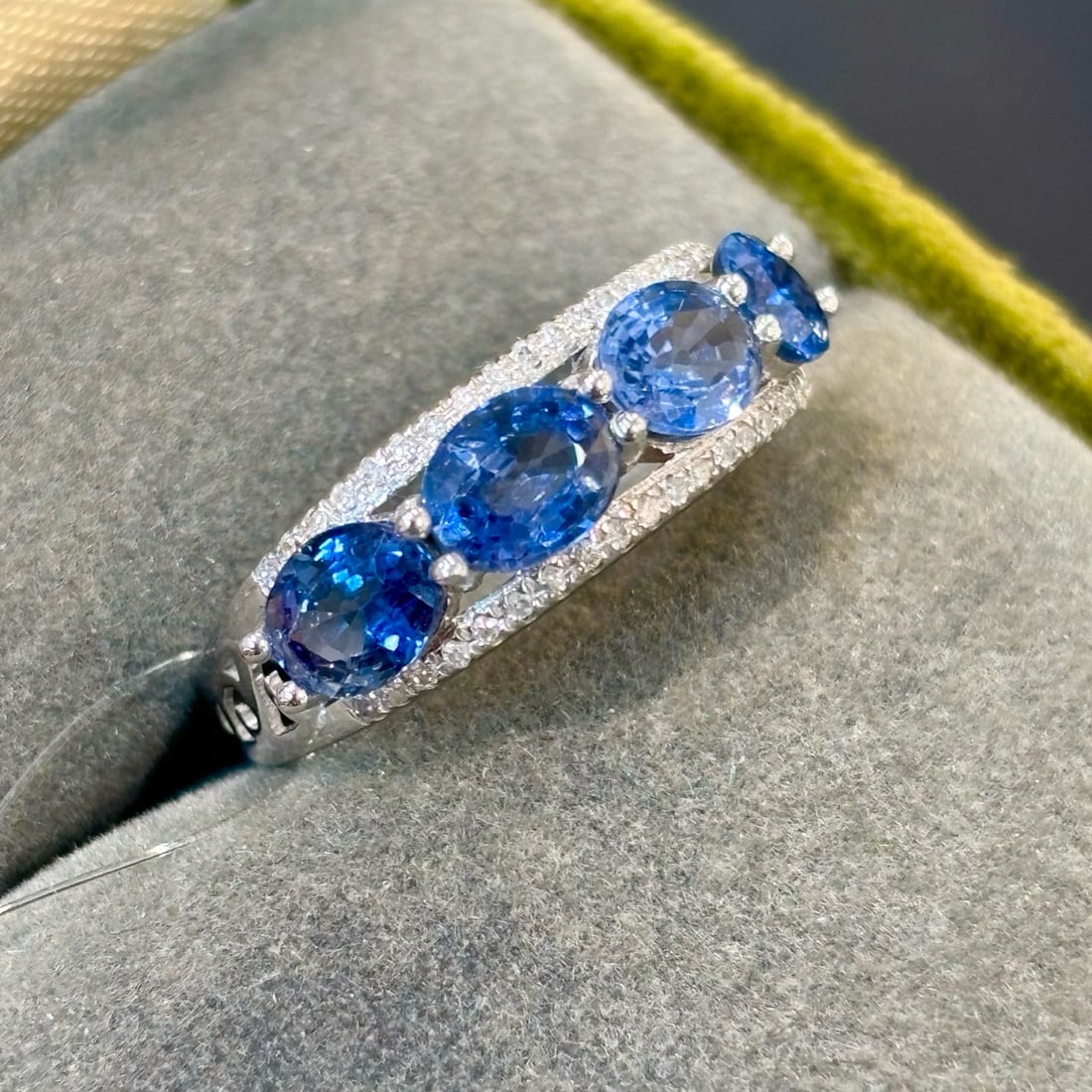 14k Gold 1.37 Ct Natural Sapphire & Diamond Ring - 7