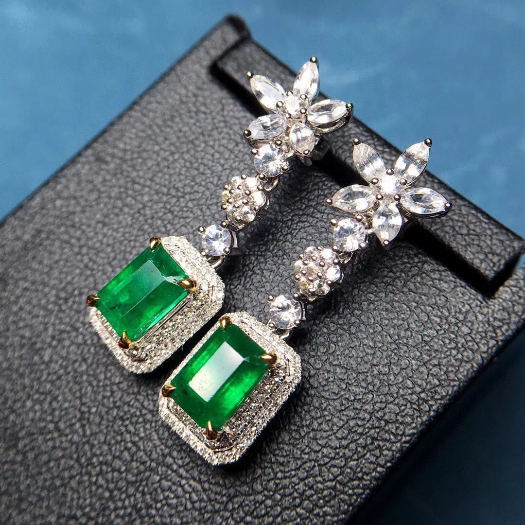 14k Gold 3.79 Ctw Vivid Green Natural Emerald & Diamond Earrings - 3