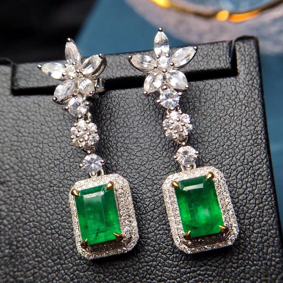 14k Gold 3.79 Ctw Vivid Green Natural Emerald & Diamond Earrings - 4