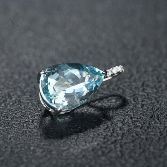 14k Gold 3.58 Ct Natural Aquamarine & Diamond Pendant( Without Chain ) - 7