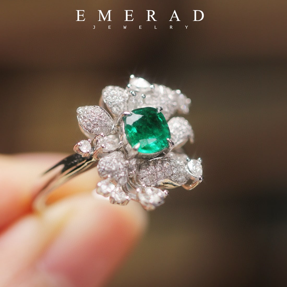 14k Gold 1.64 Ctw Vivid Green Natural Emerald & Diamond Ring - 5