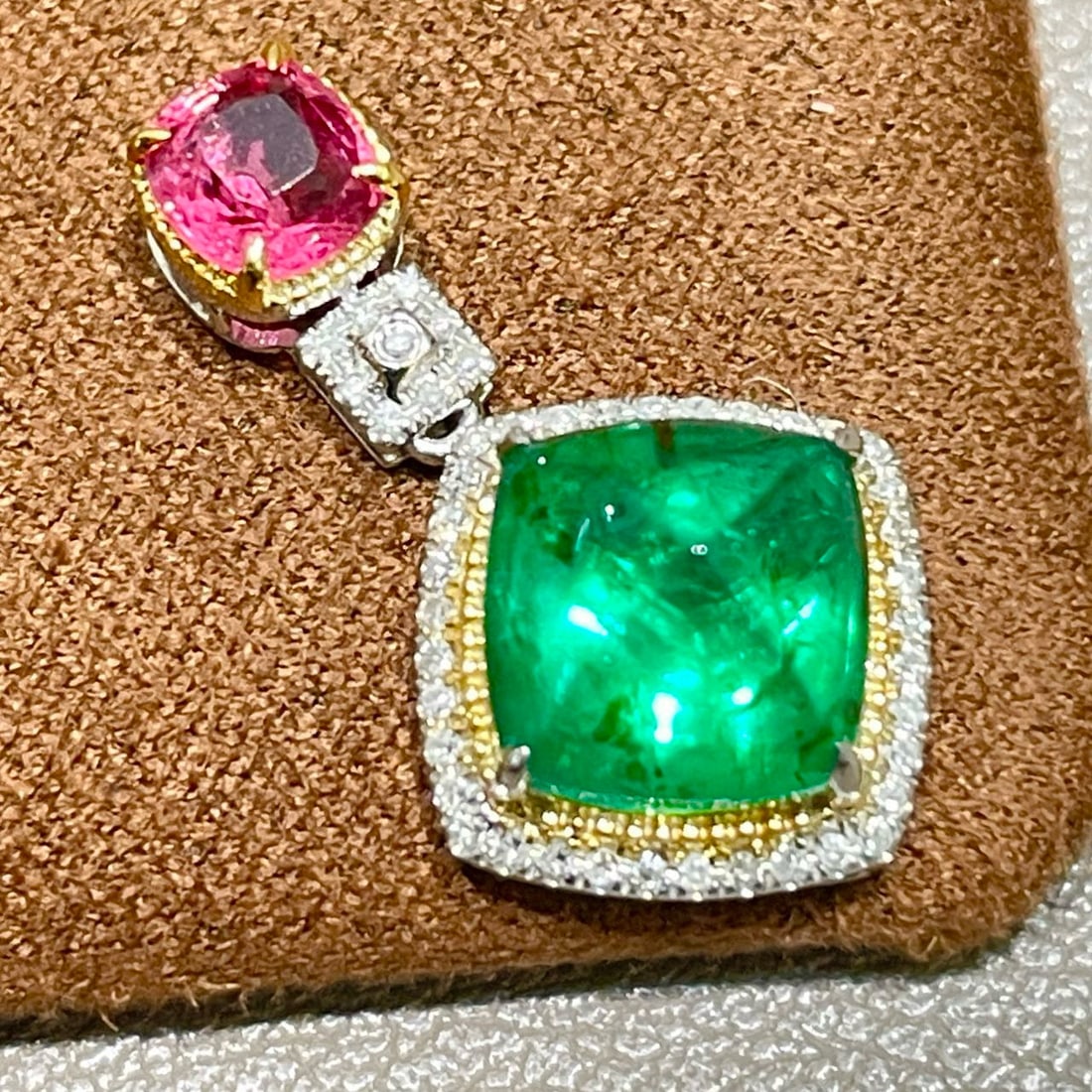 14k Gold 2.94 Ctw Natural Emerald & Spinel Pendant( Without Chain ) - 2