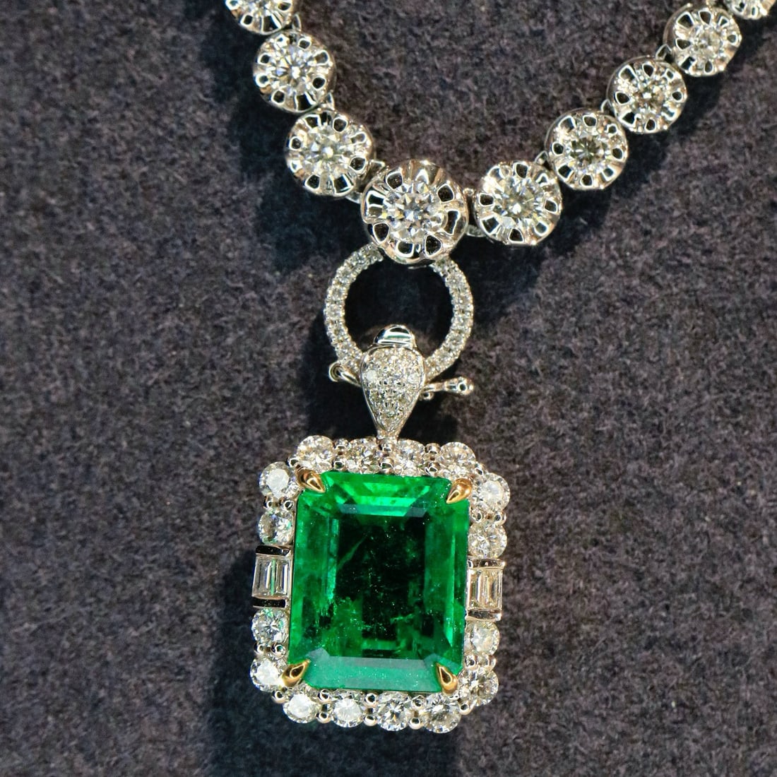 14k Gold 3.70 Ctw Vivid Green Natural Emerald & Diamond Ring/pendant( Without Chain ) - 6