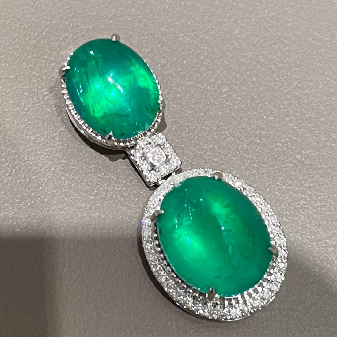 14k Gold 4.5 Ct Natural Emerald & Diamond Pendant( Without Chain ) - 4