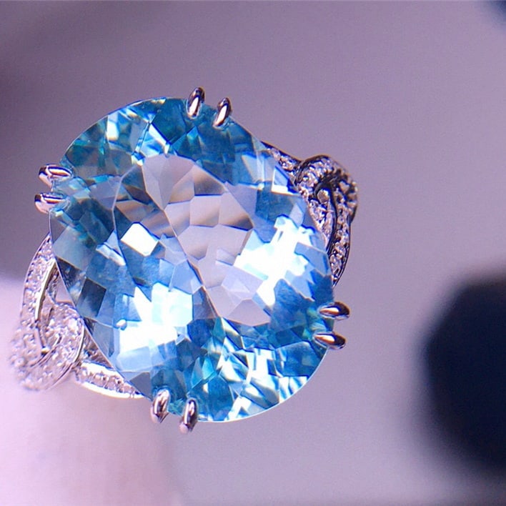 14k Gold 6.9 Ct Natural Aquamarine & Diamond Ring - 4
