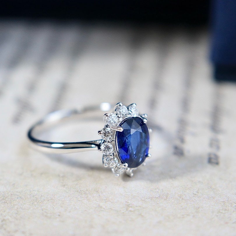 14k Gold 1.90 Ctw Natural Sapphire & Diamond Ring - 3