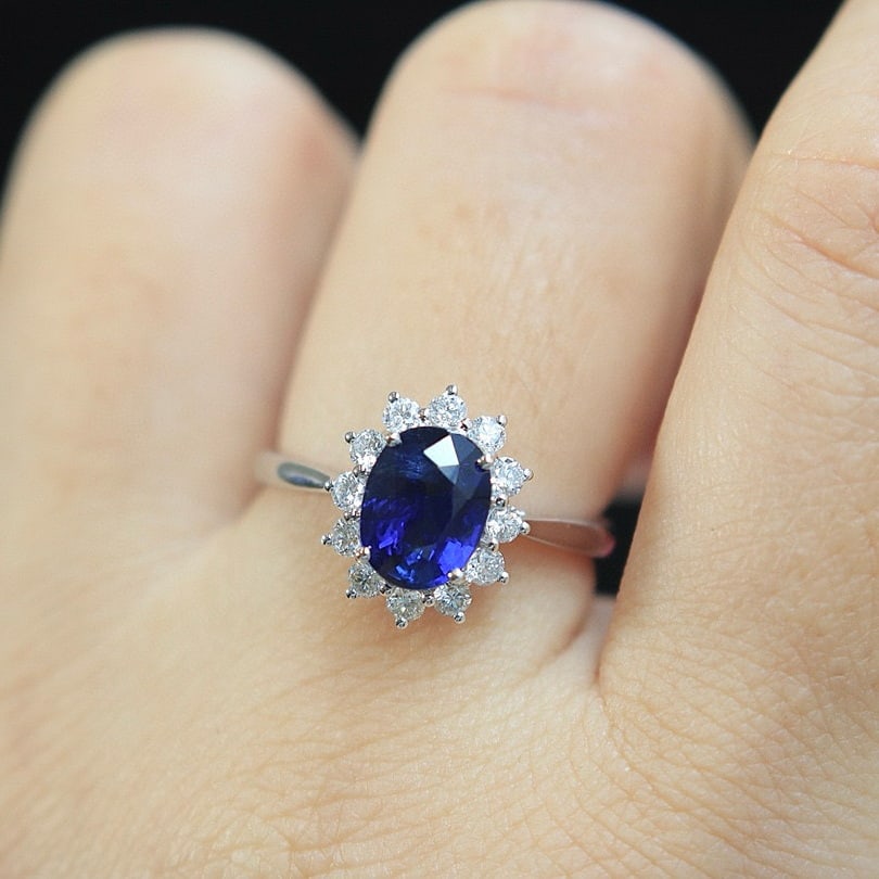 14k Gold 1.90 Ctw Natural Sapphire & Diamond Ring - 6