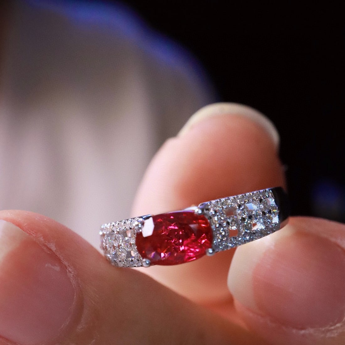 14k Gold 1.35 Ctw Natural Ruby & Diamond Ring - 5