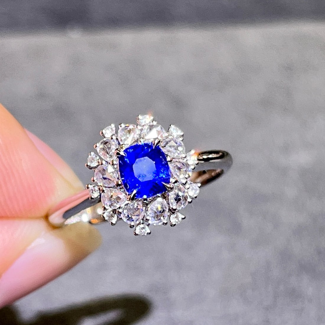 14k Gold 1.14 Ctw Natural Sapphire & Diamond Ring - 3