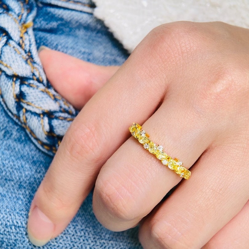 14k Gold 0.79 Ctw Natural Yellow Diamond & Diamond Ring - 4