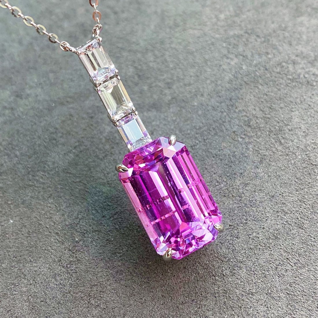 14k Gold 18.43 Ctw Natural Kunzite & Sapphire Necklace - 6