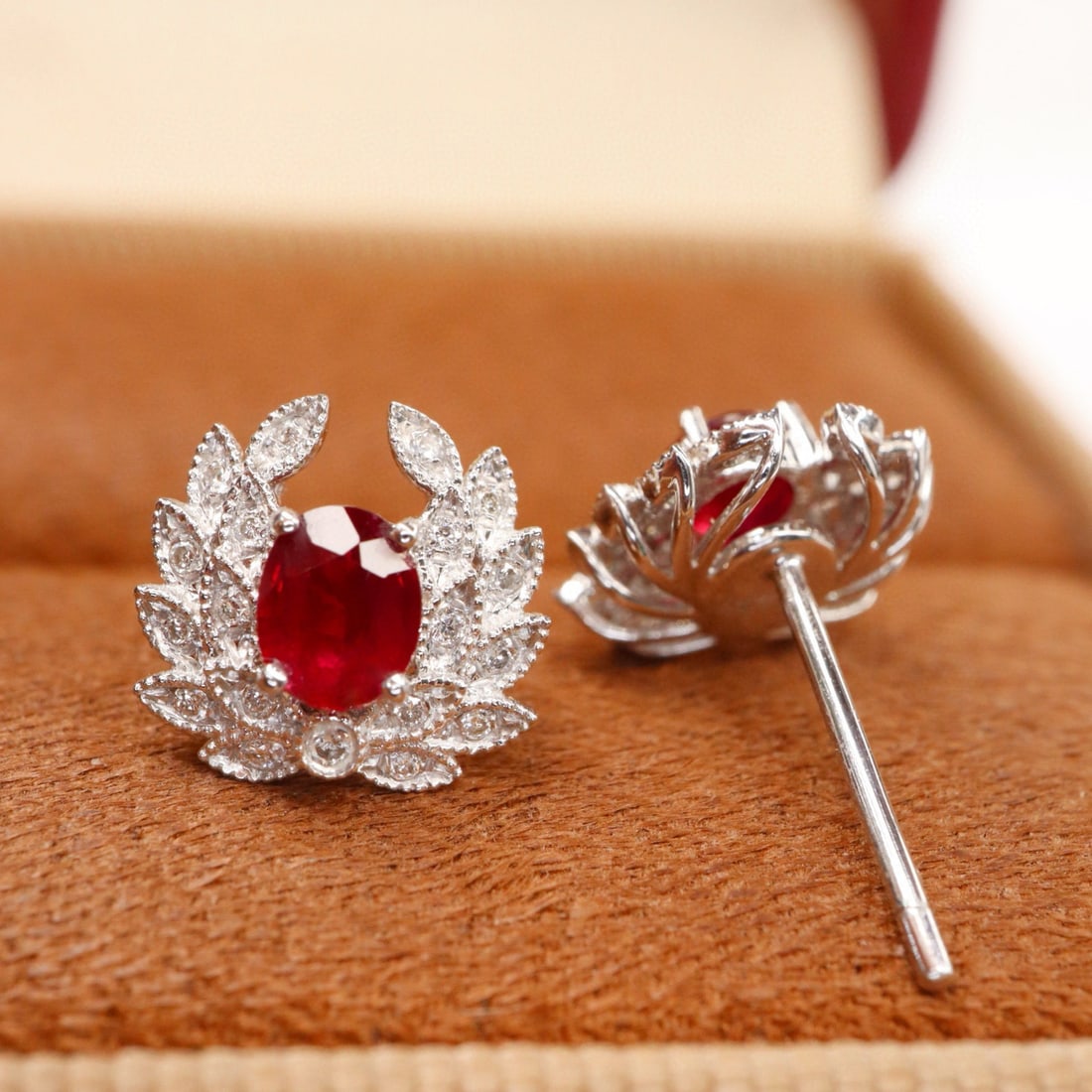14k Gold 0.70 Ctw Natural Ruby & Diamond Earrings - 3