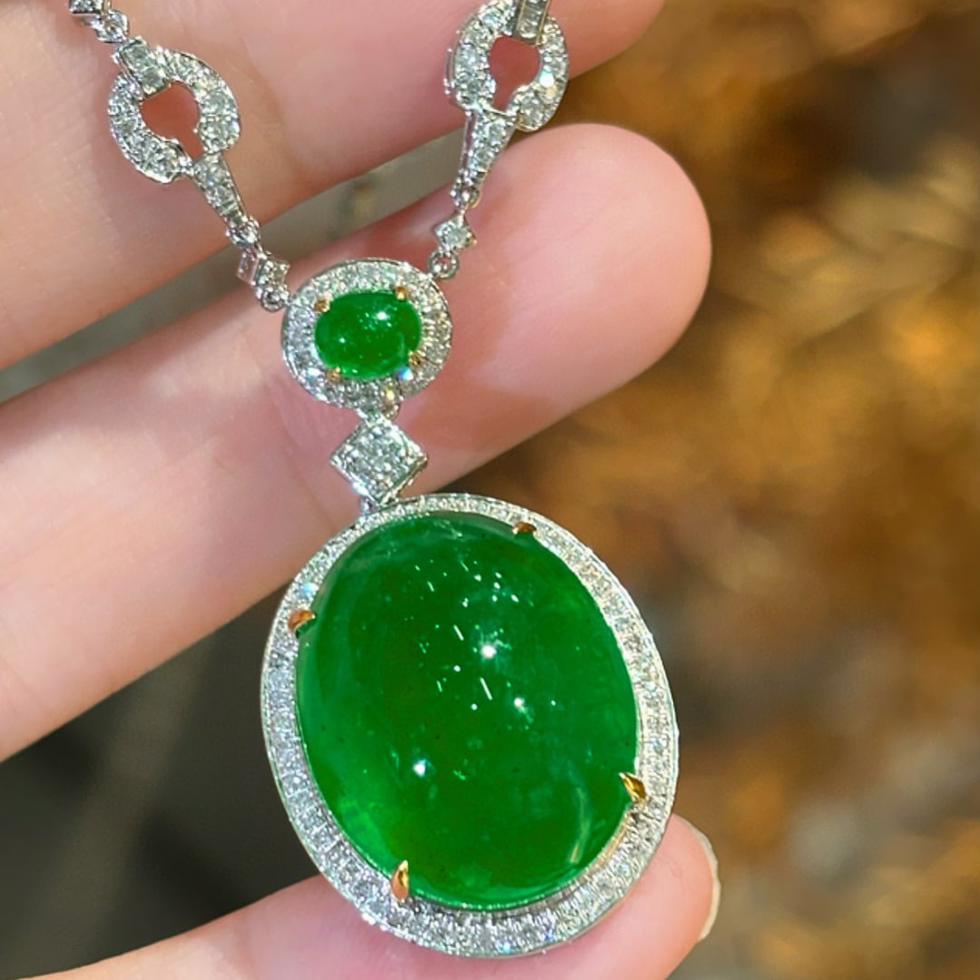 14k Gold 18.11 Ct Natural Emerald & Diamond Necklace - 5