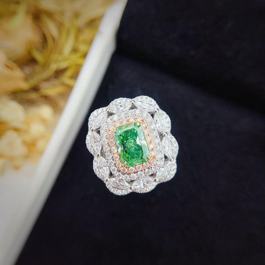 Gia Certified 14k Gold 3.45 Ctw Natural Green Diamond & Diamond Ring/pendant( Without Chain ) - 2