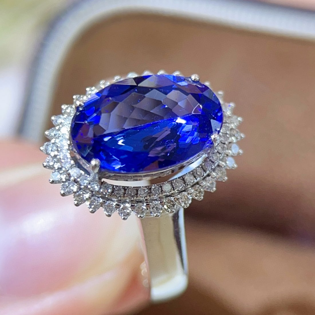 14k Gold 3.53 Ctw Natural Tanzanite & Diamond Ring - 5