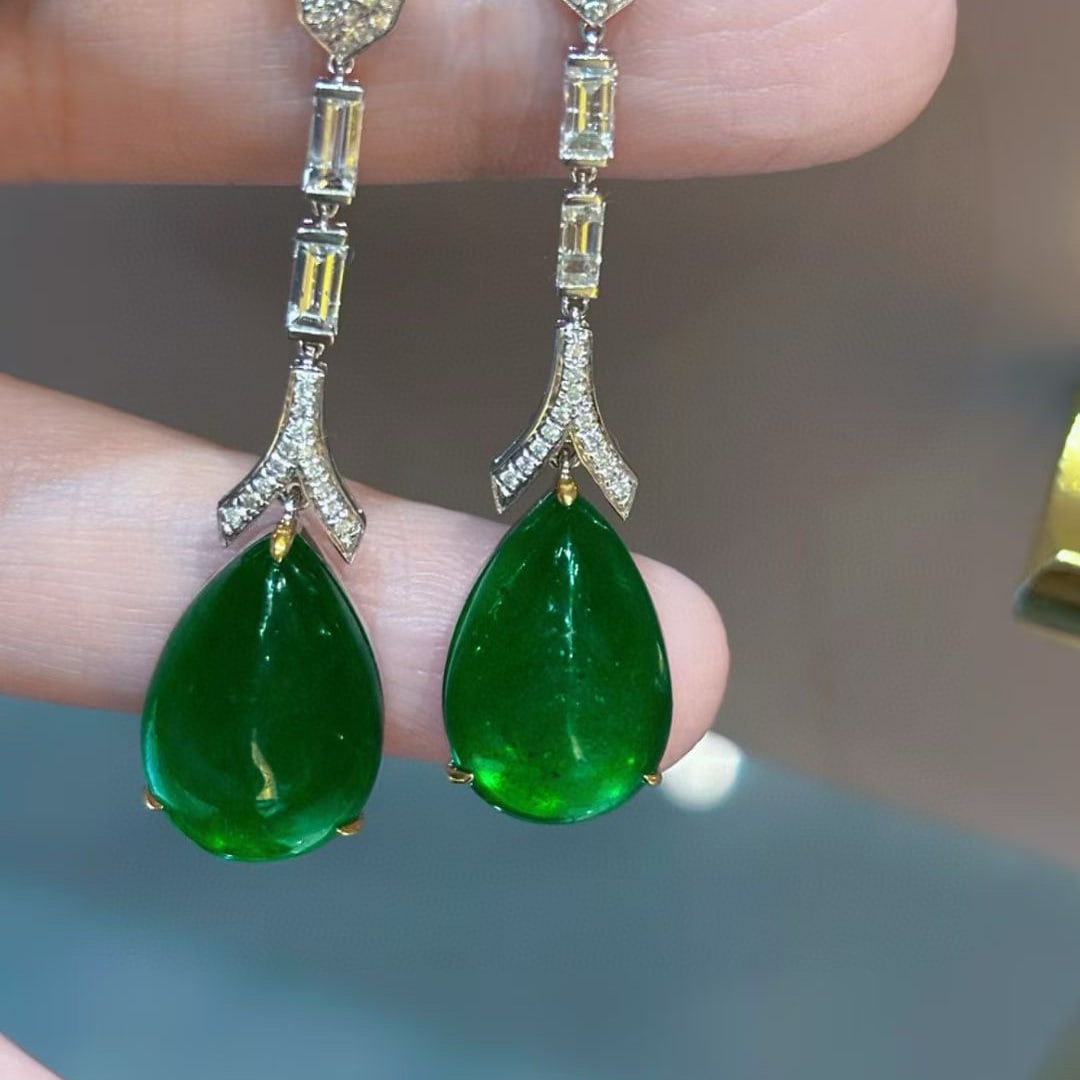 14k Gold 16.18 Ct Vivid Green Natural Emerald & Diamond Earrings - 7