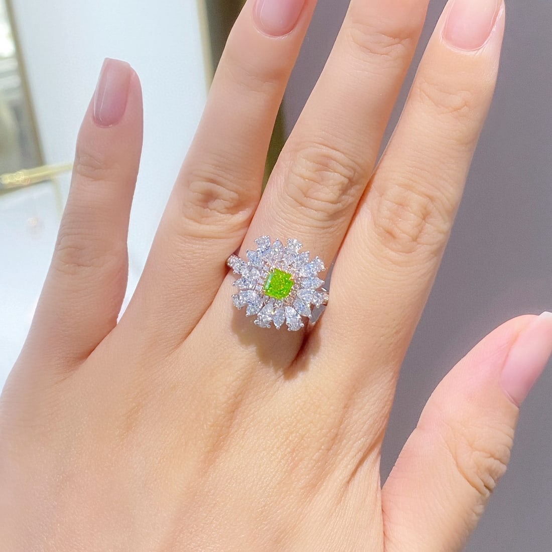 Gia Certified 14k Gold 2.15 Ctw Natural Green Diamond & Diamond Ring - 3
