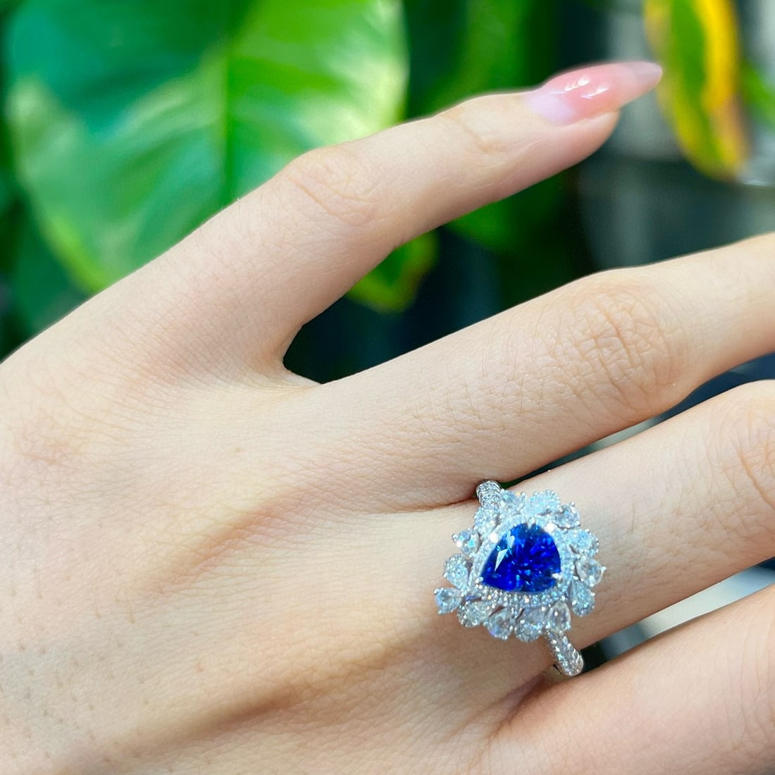 14k Gold 2.89 Ctw Natural Sapphire & Diamond Ring - 3