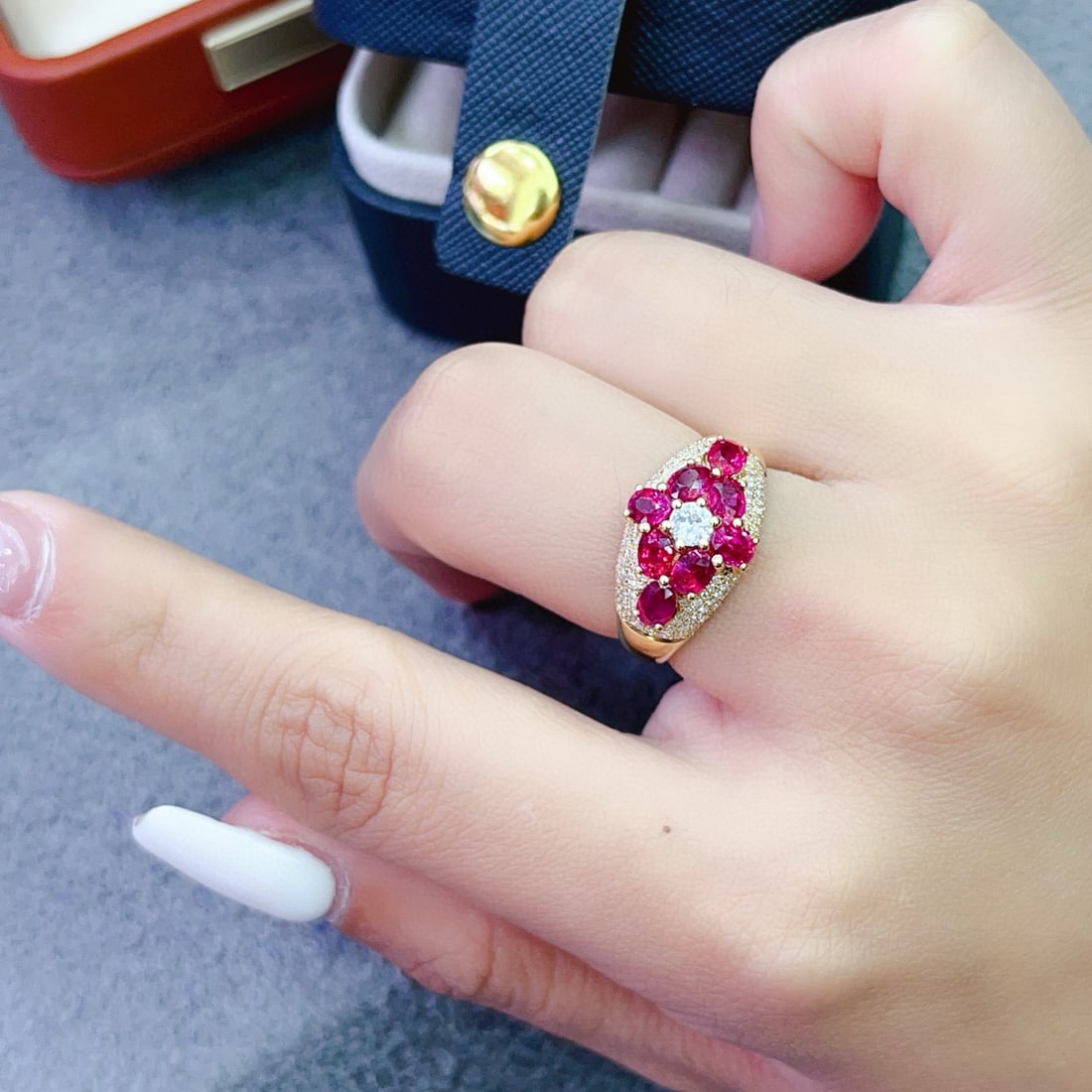 14k Gold 32.40 Ct Natural Ruby & Sapphire & Diamond Ring - 3