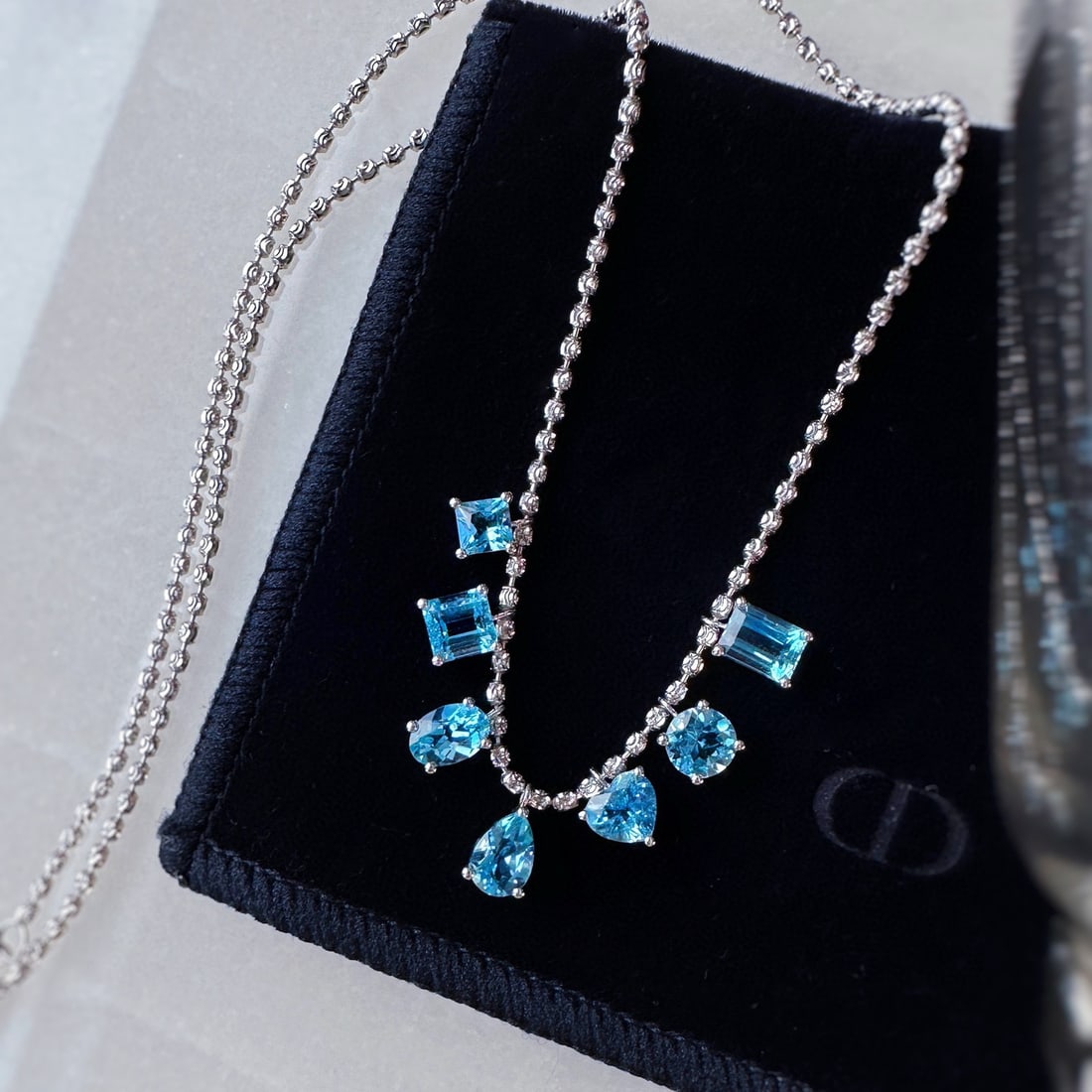 14k Gold 3 Ct Natural Aquamarine Necklace - 2