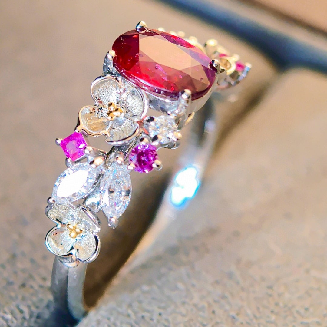 14k Gold 1.14 Ctw Natural Ruby & Diamond Ring - 2