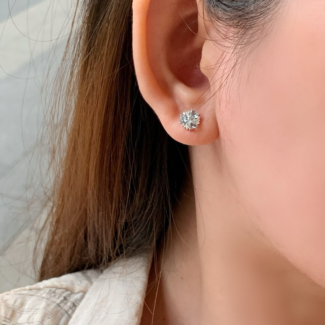 14k Gold 0.74 Ctw Natural Aquamarine & Diamond Earrings - 2