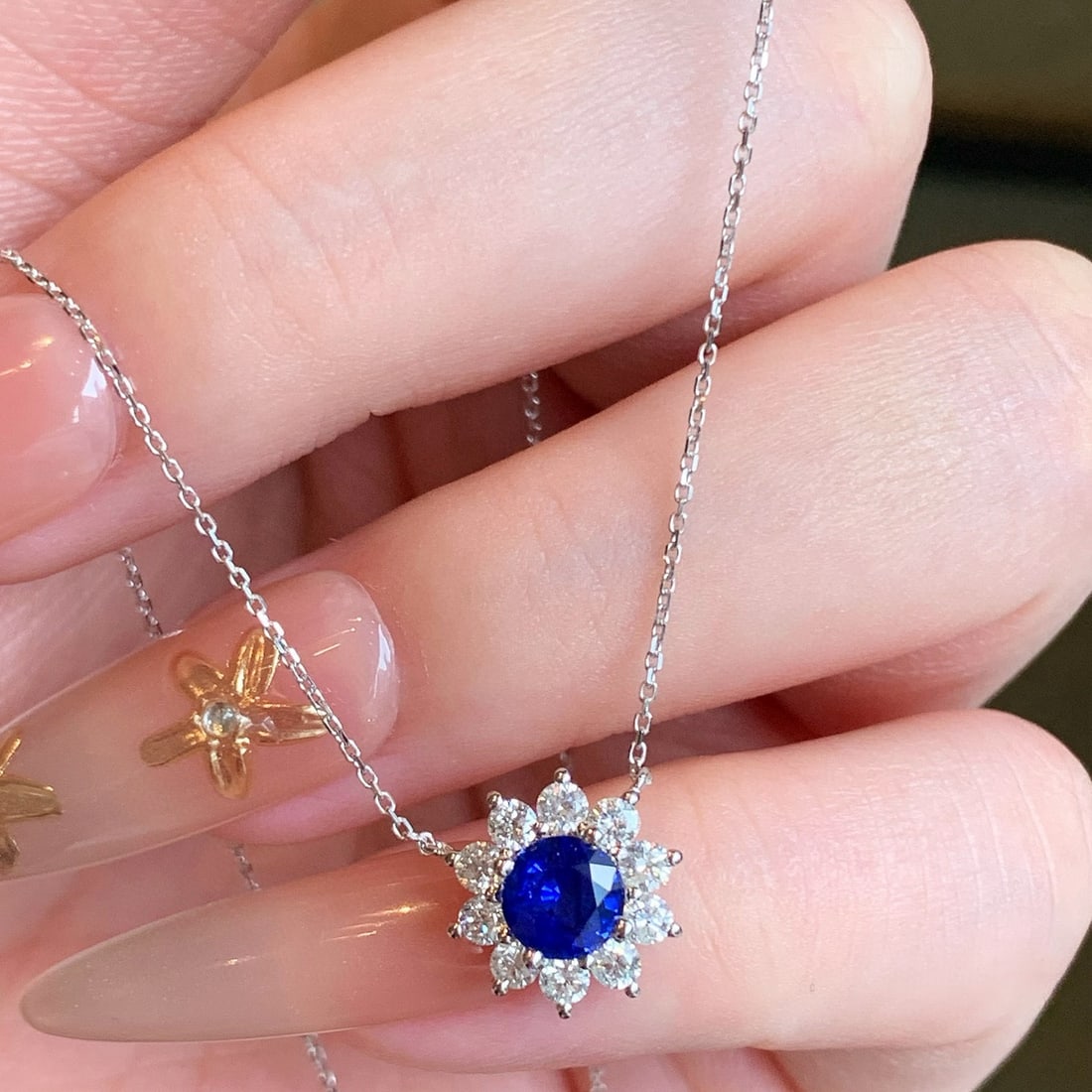 14k Gold 1.25 Ctw Natural Sapphire & Diamond Necklace - 3