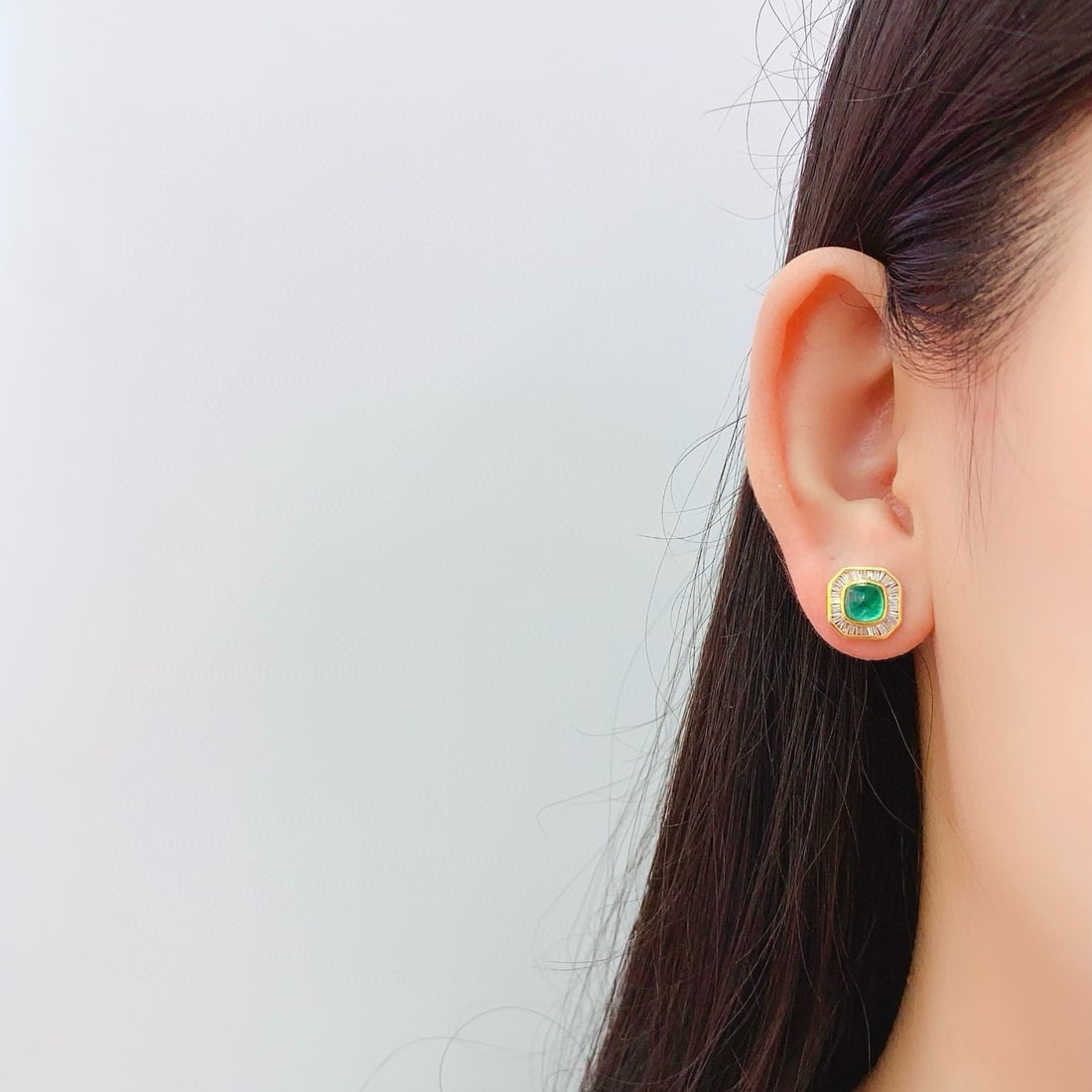 14k Gold 2 Ct Vivid Green Natural Emerald & Diamond Earrings - 5