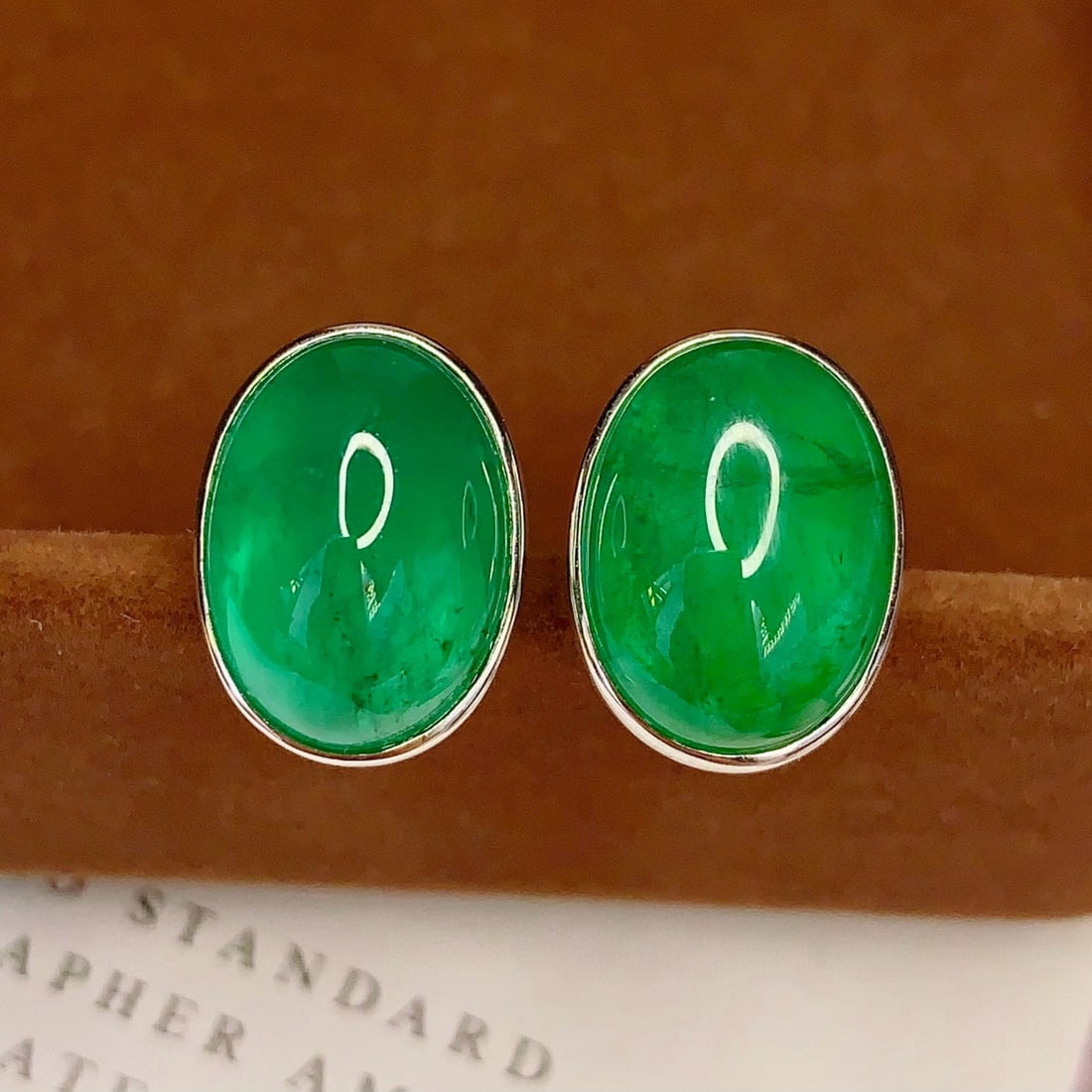 14k Gold 16.2 Ct Natural Emerald Earrings - 5
