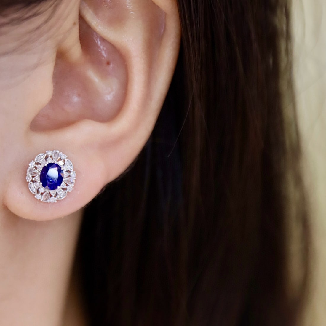 14k Gold 1.56 Ctw Vivid Blue Natural Sapphire & Diamond Earrings - 5