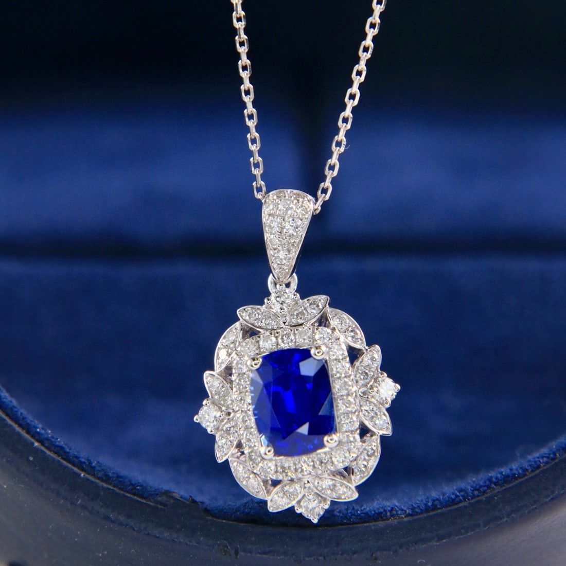 14k Gold 1.77 Ctw Natural Sapphire & Diamond Necklace: Ref:231058443 // gold content:14k gold // main gemstone:sapphire // shape:cushion // carat weight:1. 34ct // color:royal blue // treatment:natural // // adjacent gemstone 2 : diamond // shape:round