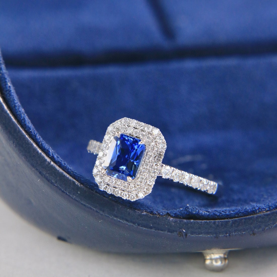 14k Gold 1.43 Ctw Natural Sapphire & Diamond Ring - 3