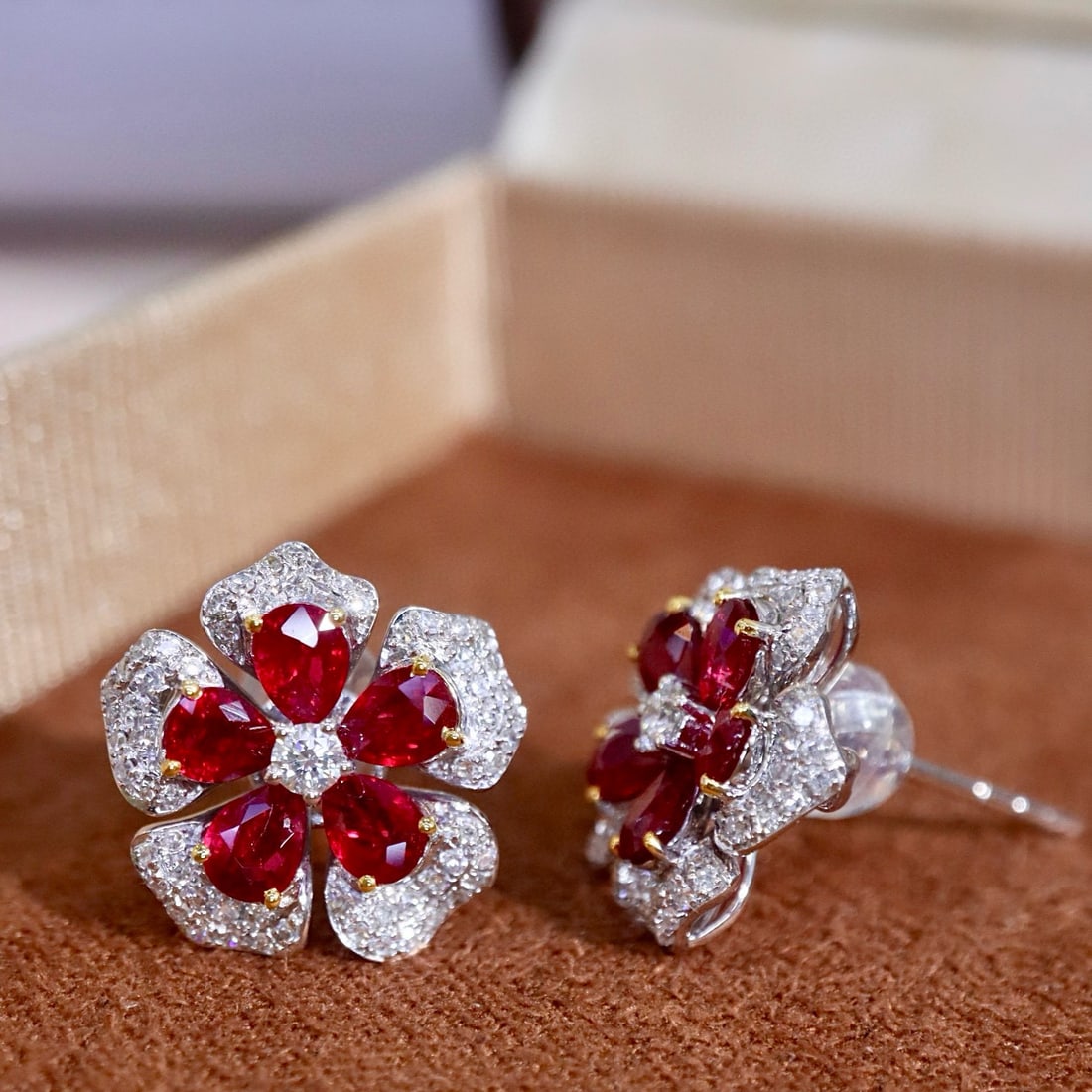 14k Gold 2.42 Ctw Natural Ruby & Diamond & Flowers Earrings - 3