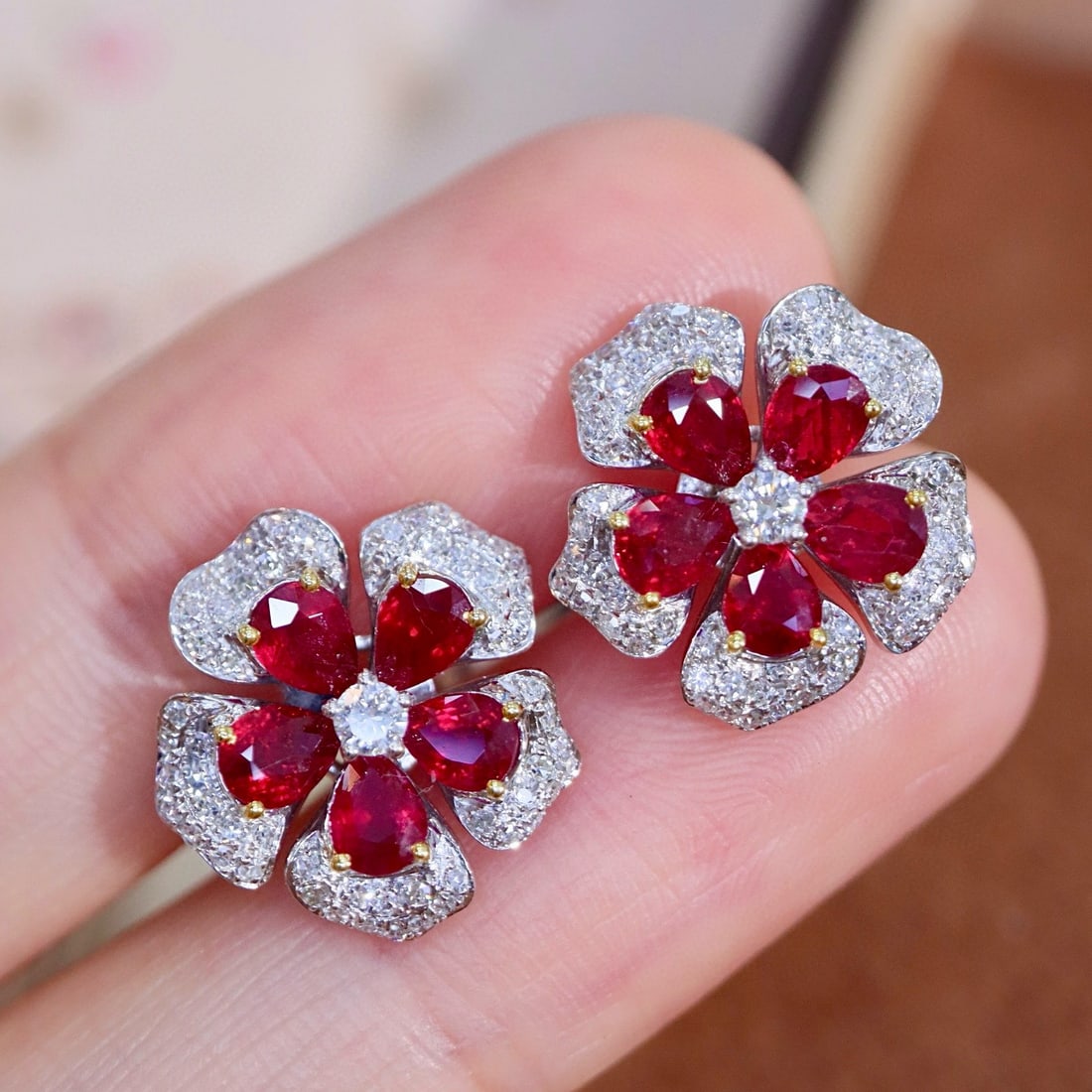 14k Gold 2.42 Ctw Natural Ruby & Diamond & Flowers Earrings - 7
