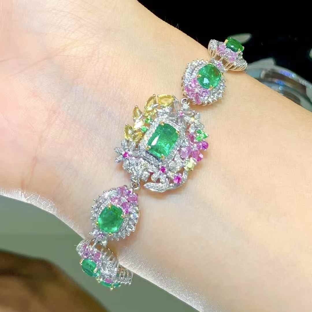 14k Gold 5.5 Ct Natural Emerald & Diamond & Sapphire Bracelet - 4