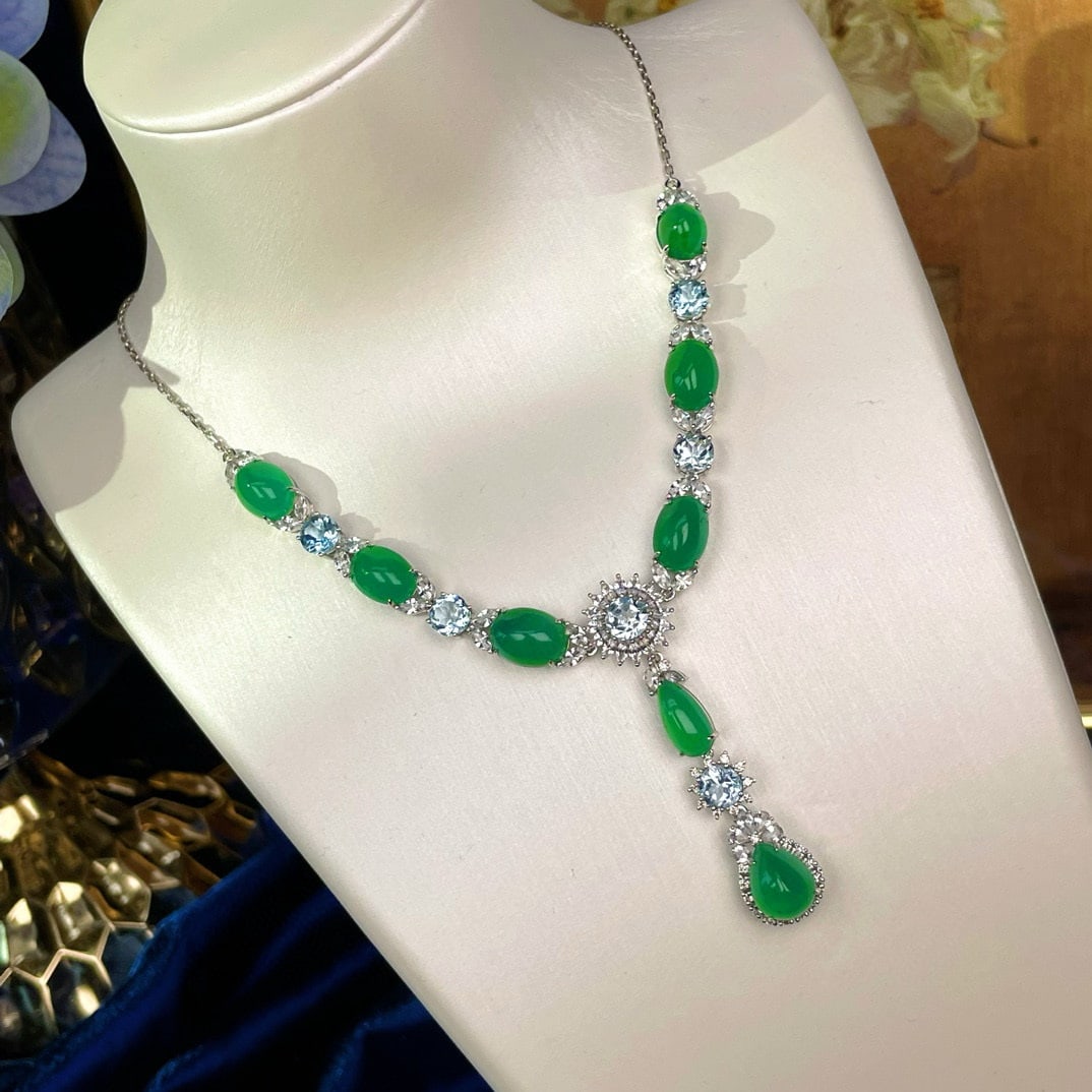 14k Gold 24.45 Ctw Natural Emerald & Topaz Necklace - 8