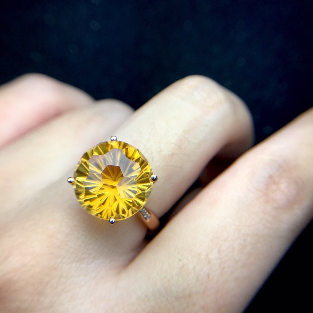 14k Gold 8.0 Ct Natural Citrine & Diamond Ring - 6