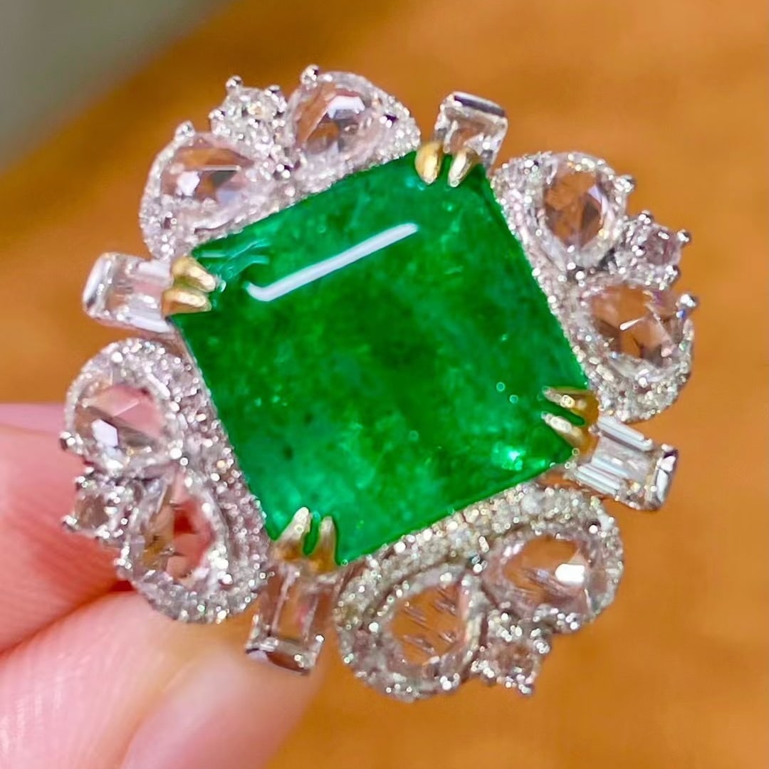 14k Gold 7.89 Ctw Vivid Green Natural Emerald & Sapphire Ring/pendant( Without Chain ): Ref:231059069 // gold content:14k gold // ring size:7. 25us // // main gemstone:emerald // shape:octagonal // carat weight:6ct // color:vivid green // treatment:natural // // adjacent gemstone 2 : sap