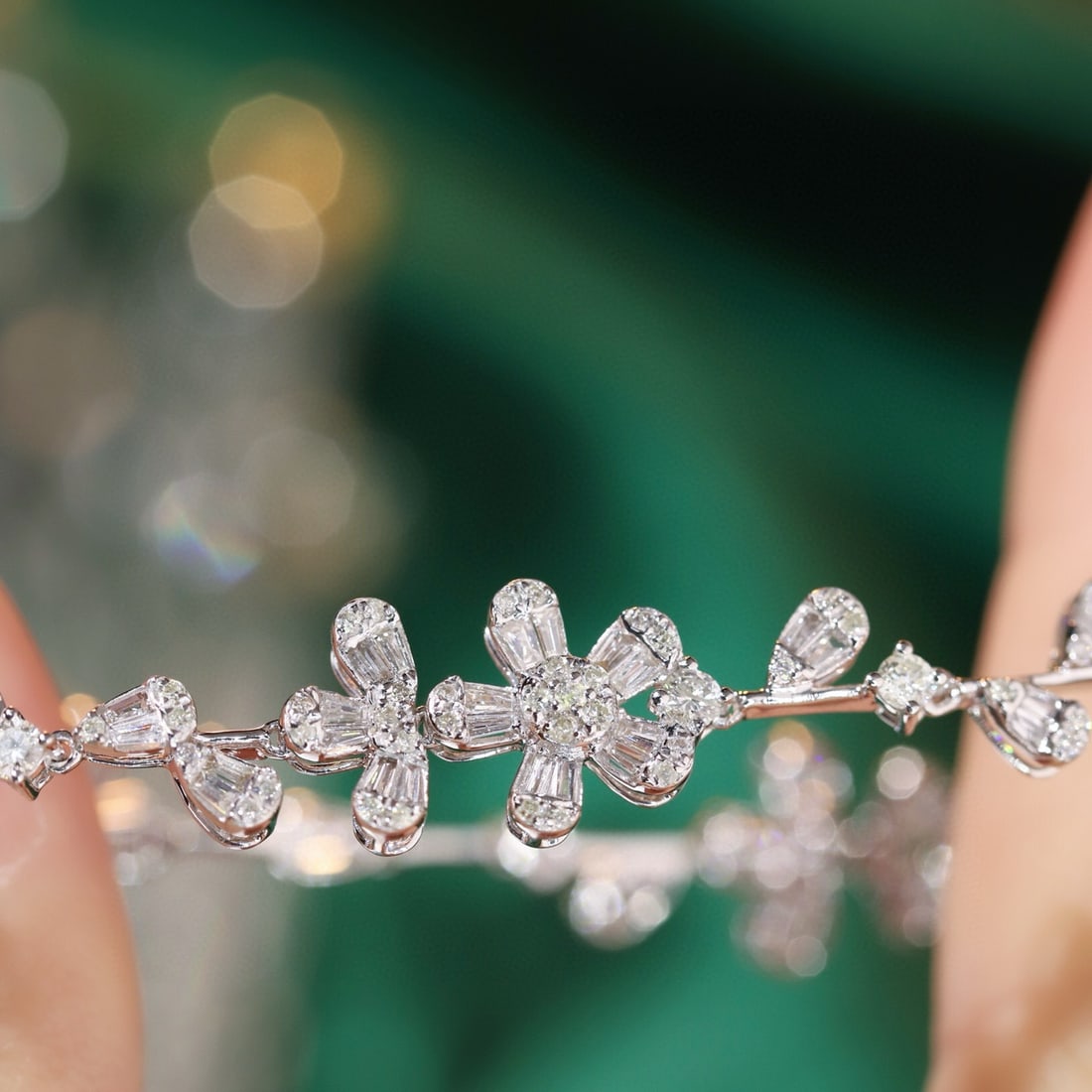 14k Gold 2.5 Ct Natural H Diamond Bracelet - 6