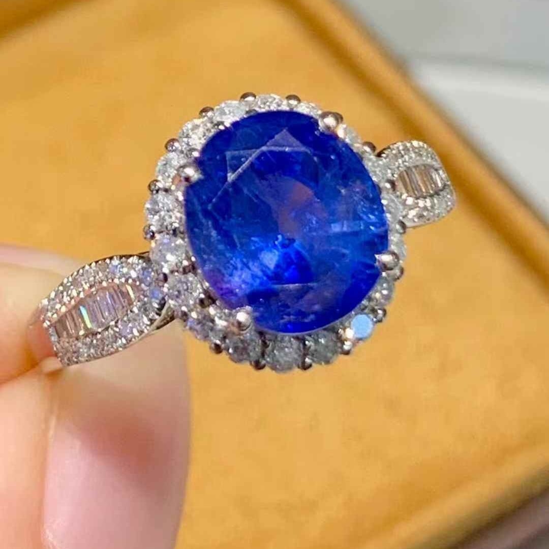 14k Gold 3.76 Ct Natural Sapphire & Diamond Ring - 6