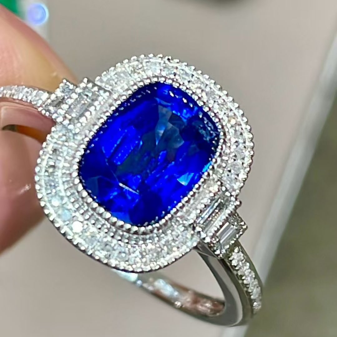 14k Gold 1.92 Ct Natural Sapphire & Diamond Ring - 2