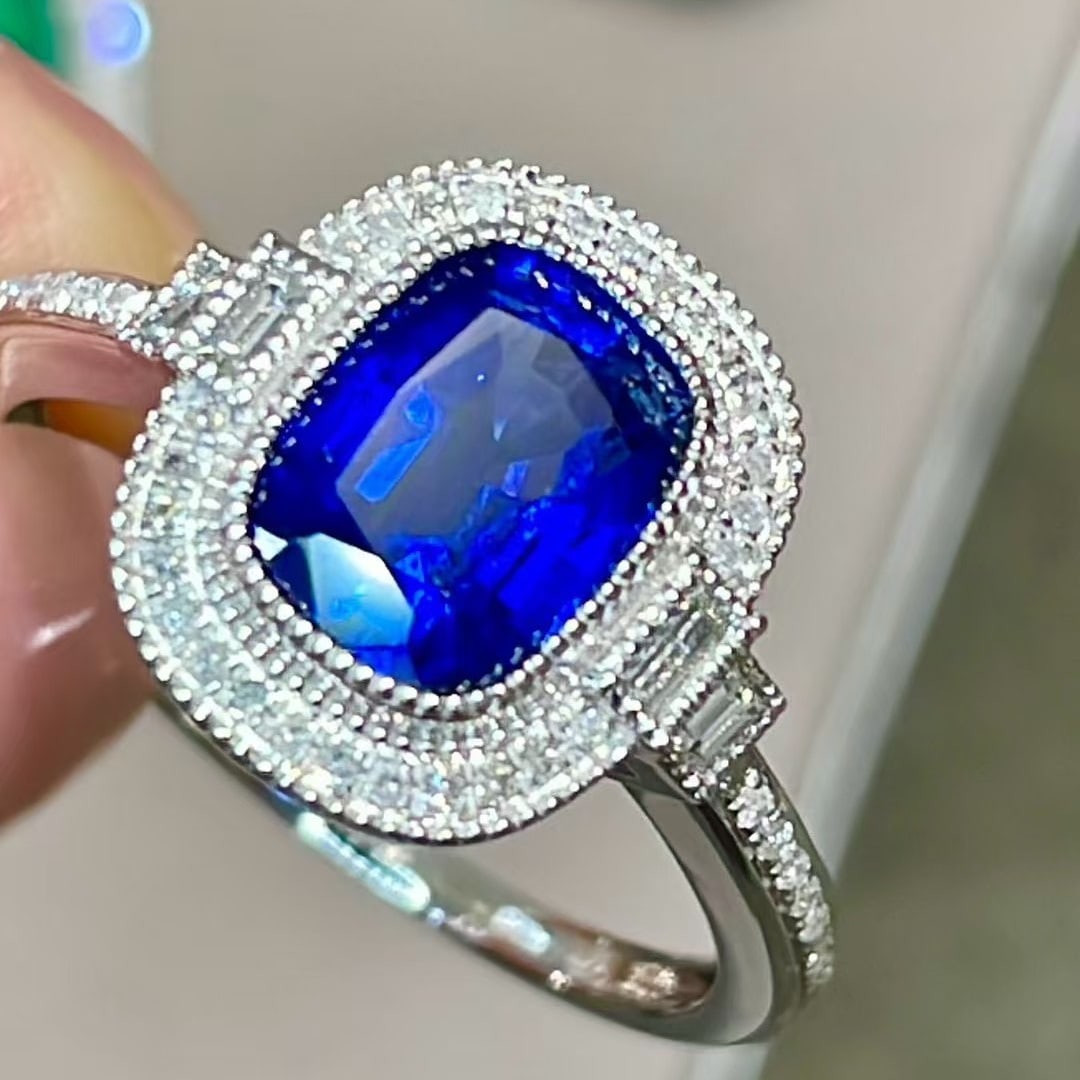 14k Gold 1.92 Ct Natural Sapphire & Diamond Ring - 3