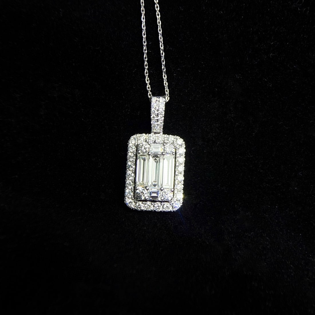 14k Gold 2.10 Ctw Natural H Diamond Necklace - 3