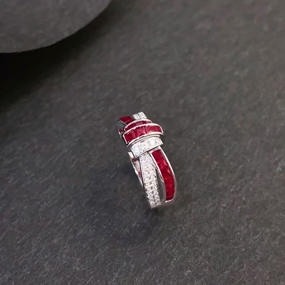 14k Gold 1.56 Ctw Natural Ruby & Diamond Ring - 3