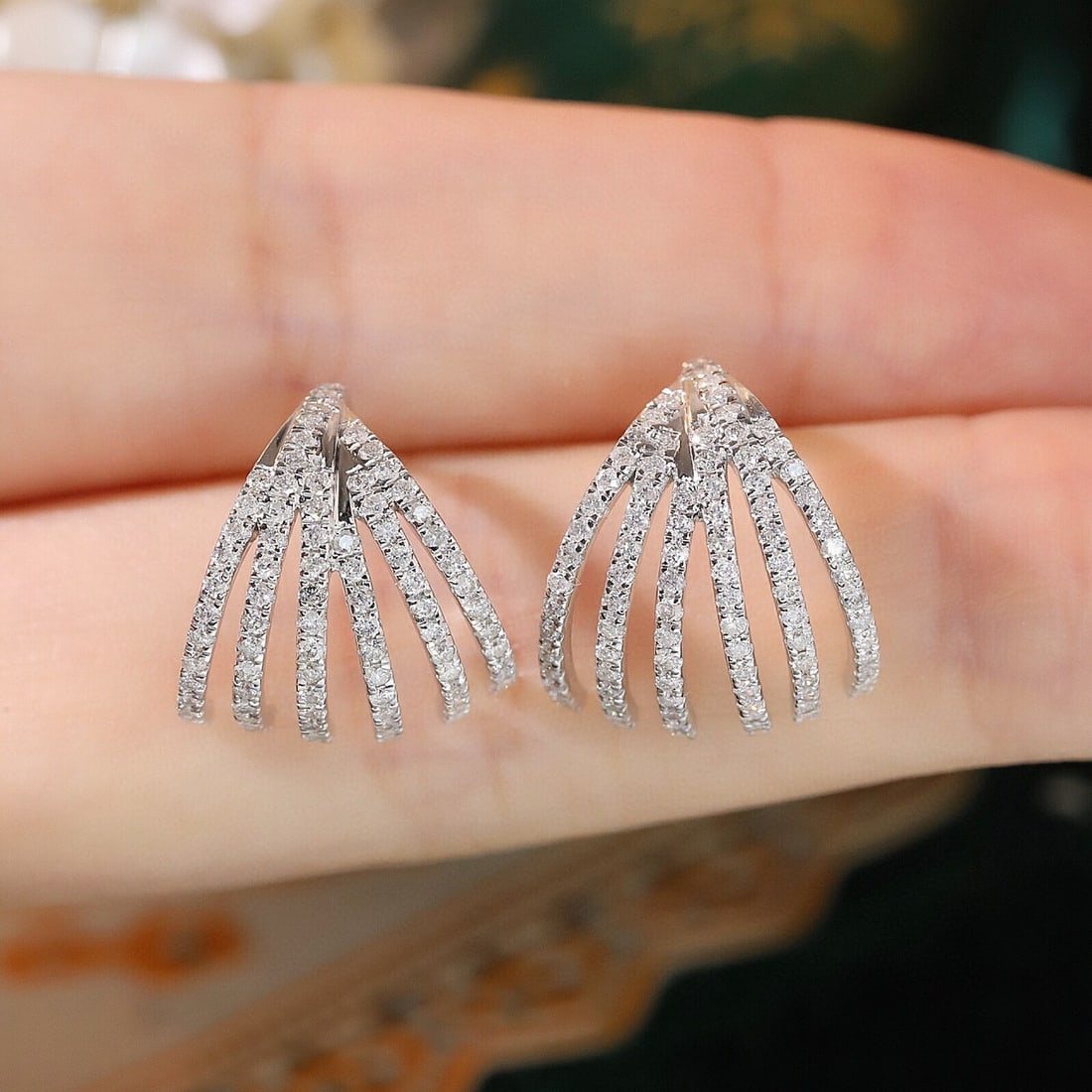 14k Gold 0.96 Ct Natural H Diamond Earrings - 7