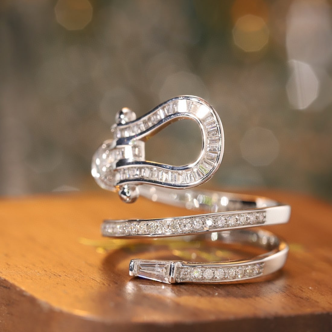 14k Gold 0.6 Ct Natural H Diamond Ring (1 of 9)