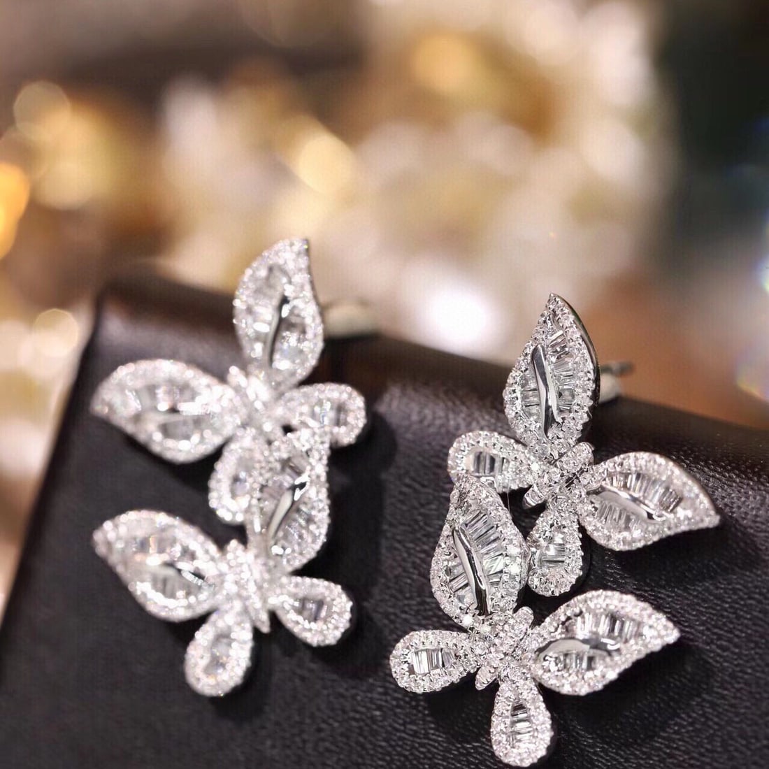 14k Gold 1.04 Ct Natural H Diamond & Butterfly Earrings - 4