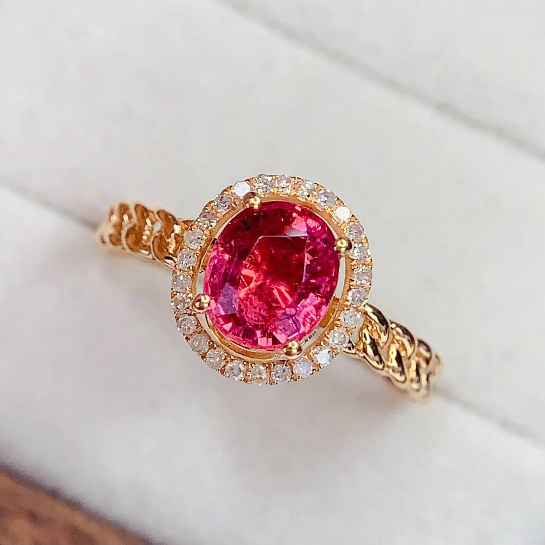 14k Gold 1.5 Ct Natural Tourmaline & Diamond Ring: Ref:231059184 // gold content:14k gold // ring size:7. 25us // // main gemstone:tourmaline // shape:oval // carat weight:1. 5ct // color:red // treatment:natural // // adjacent gemstone 2 : diamond