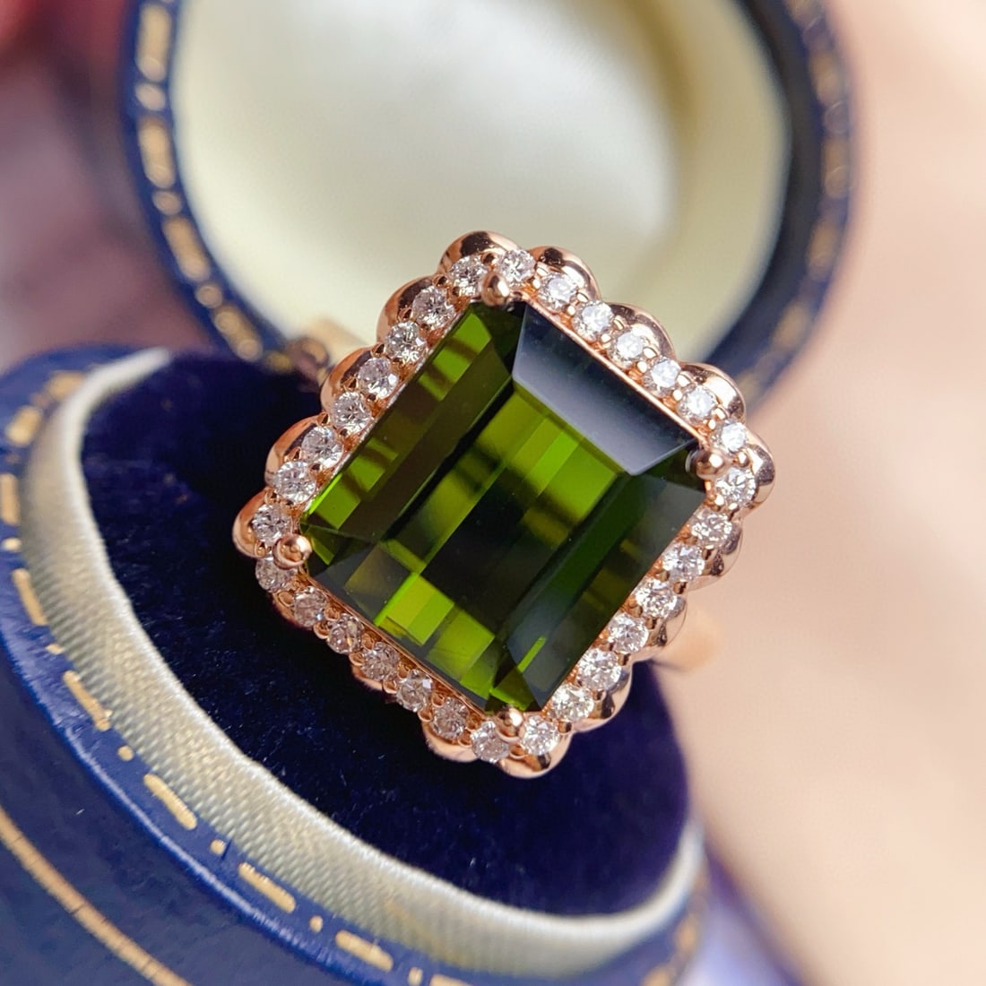 14k Gold 6.10 Ct Natural Tourmaline & Diamond Ring - 4