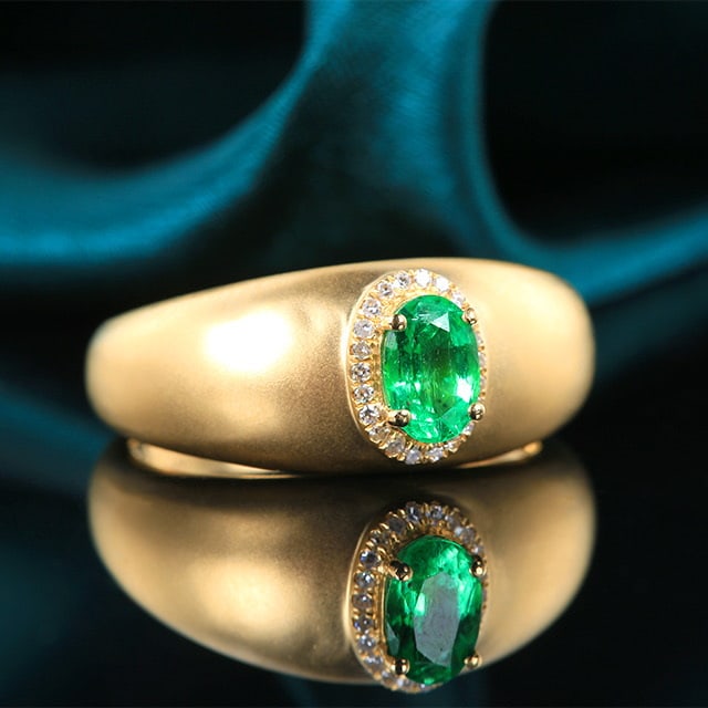 14k Gold 0.54 Ctw Natural Emerald & Diamond Ring - 2